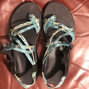 chaco ZX/2 Cloud adjustable strap sandals.